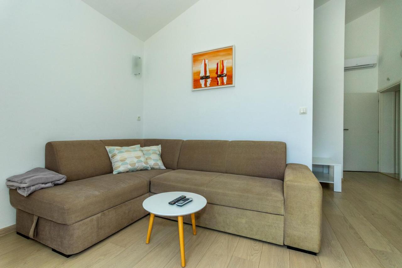 Apartments La Mirage بيروفاتش المظهر الخارجي الصورة