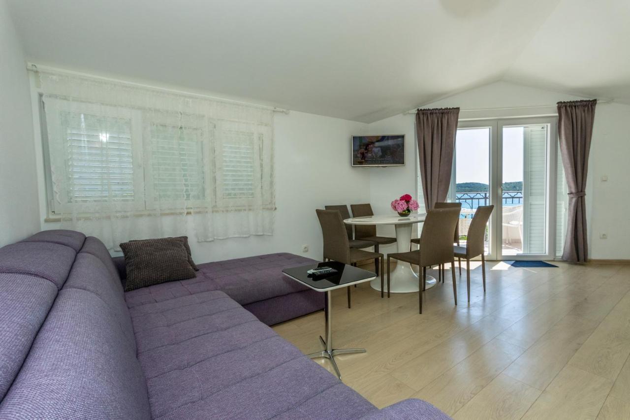 Apartments La Mirage بيروفاتش المظهر الخارجي الصورة