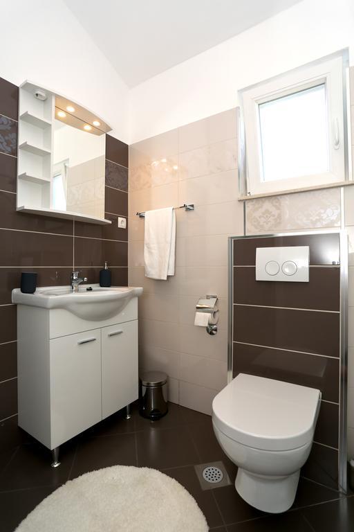 Apartments La Mirage بيروفاتش المظهر الخارجي الصورة