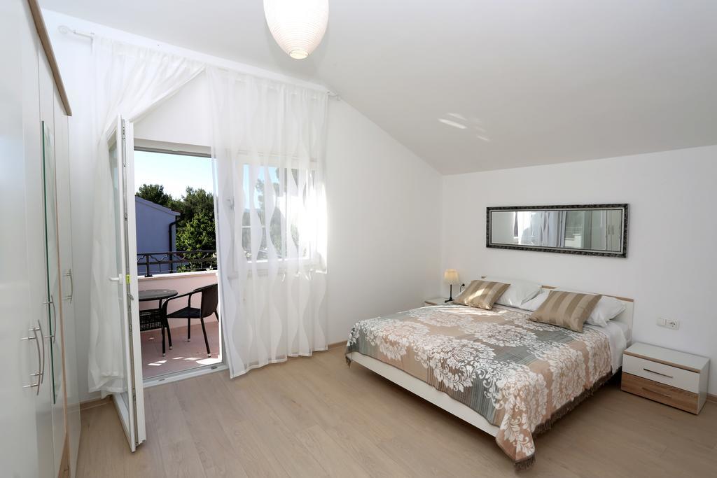 Apartments La Mirage بيروفاتش المظهر الخارجي الصورة